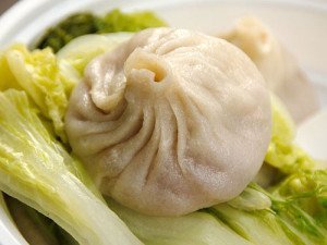 xiao-long-bao-steamed-buns