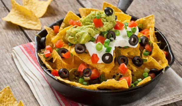 Top Contenders For the Best Nachos In Town RestaurantMealPrices