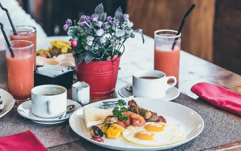 Eggs Florentine vs. Eggs Benedict Tips for the Perfect Breakfast